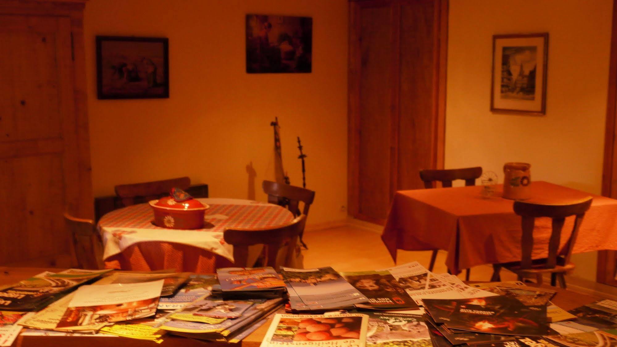 Chambres D'Hotes L'Ecrin Des Saveurs Schwenheim Exteriör bild